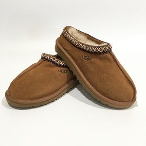 UGG Tasman Slip-on Slippers -Chestnut Suede / Sheepskin -Kid’s US 2 -NEW